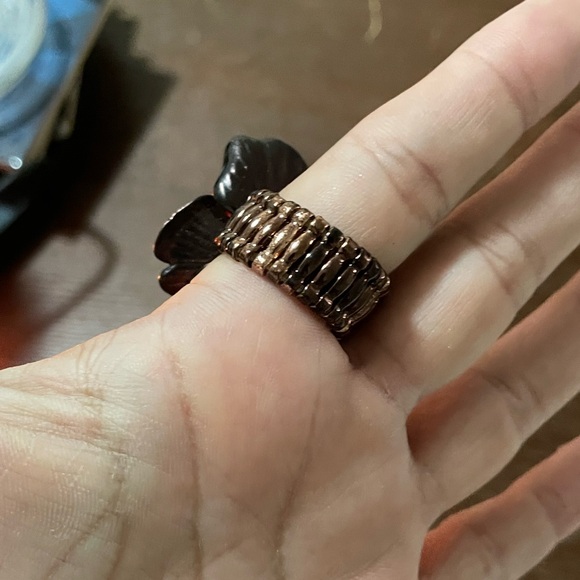 3 Statement rings - Picture 3 of 6